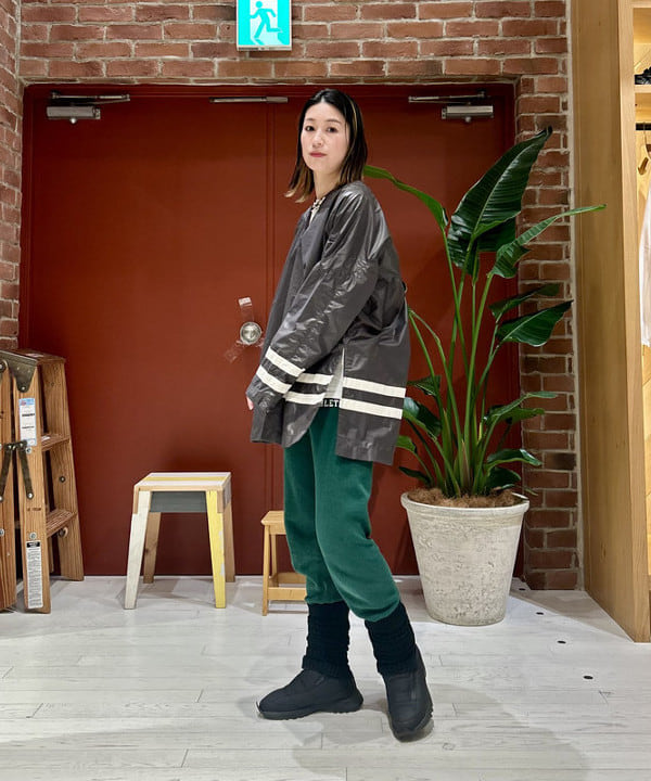 marieさんの「BEAMS WOMEN｜ライン ゲームシャツ」を使ったコーディネート