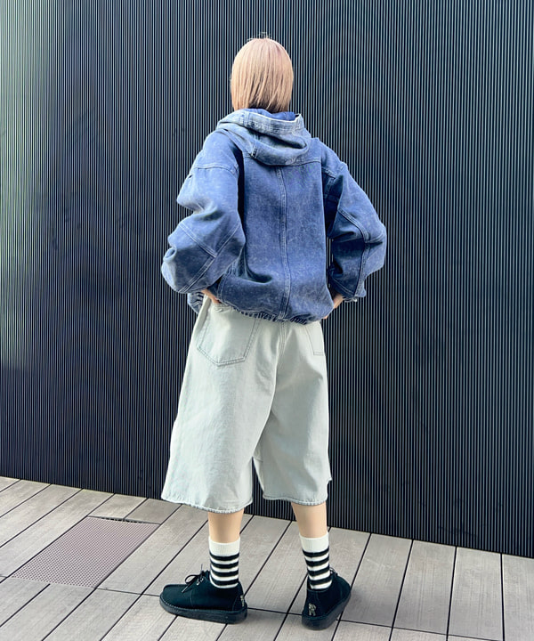 Hazukiさんの「BEAMS WOMEN｜5ポケット クウォーターレングス ワイドデニム」を使ったコーディネート