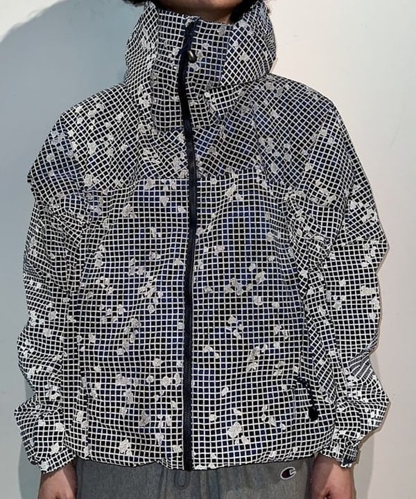 関澤 佑樹さんの「BEAMS WOMEN｜【別注】Champion / リバースウィーブ（R）ワイドパンツ」を使ったコーディネート
