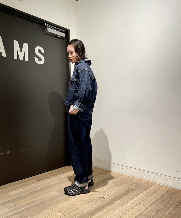 鈴木 亜美さんの「BEAMS WOMEN｜orSlow / 別注 Monroe Pants Special」を使ったコーディネート