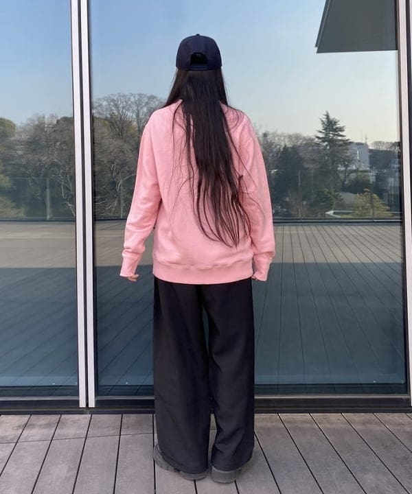 ayaさんの「BEAMS WOMEN｜BEAMS ロゴ スウェット 25SS」を使ったコーディネート