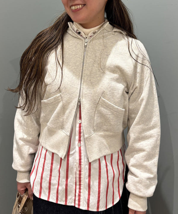 サイトウ　トモミさんの「BEAMS WOMEN｜ラップ プリーツ スカート」を使ったコーディネート