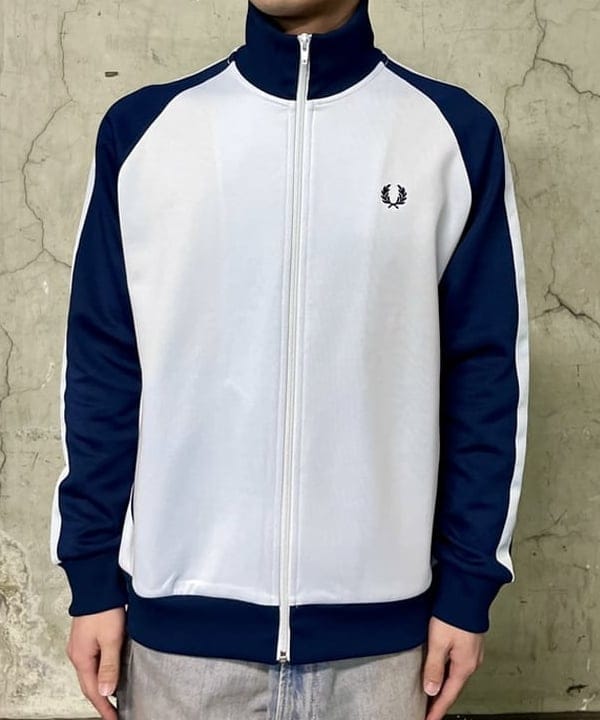 流聖さんの「BEAMS WOMEN｜【別注】FRED PERRY / トラックジャケット」を使ったコーディネート