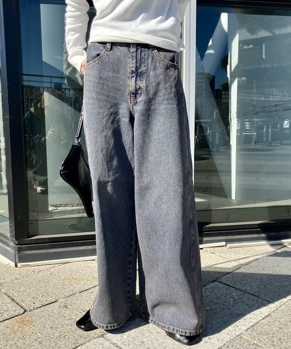 むりょさんの「BEAMS WOMEN｜オーバーダイ デニム パンツ」を使ったコーディネート