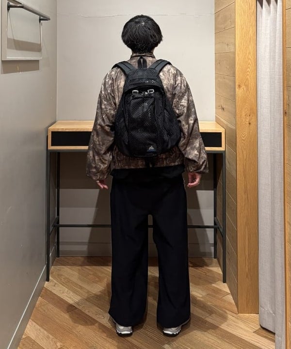 三宅 康平さんの「BEAMS WOMEN｜総柄 ウェイディングブルゾン」を使ったコーディネート