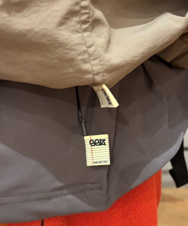 三宅 康平さんの「BEAMS WOMEN｜【別注】GREGORY / メッシュ PONY BAG」を使ったコーディネート