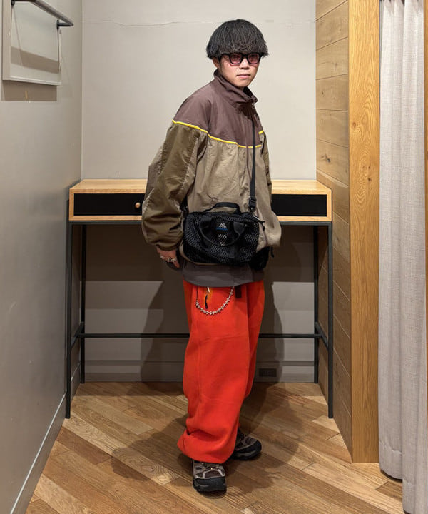 三宅 康平さんの「BEAMS WOMEN｜【別注】GREGORY / メッシュ PONY BAG」を使ったコーディネート