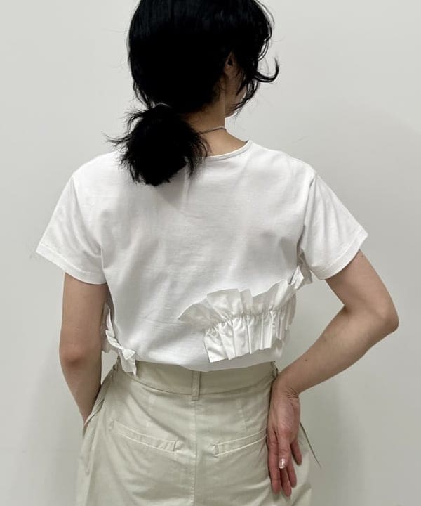kigoさんの「BEAMS WOMEN｜RBS / ギャザー フリル Tシャツ」を使ったコーディネート