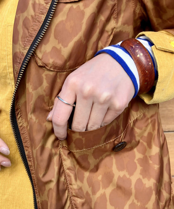 小原 もこさんの「BEAMS WOMEN｜BEAMS BOY / フライス 1cm ボーダー」を使ったコーディネート