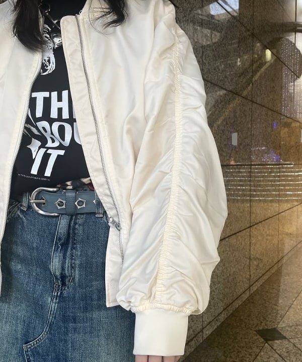 加歩さんの「BEAMS WOMEN｜スター ベルト」を使ったコーディネート