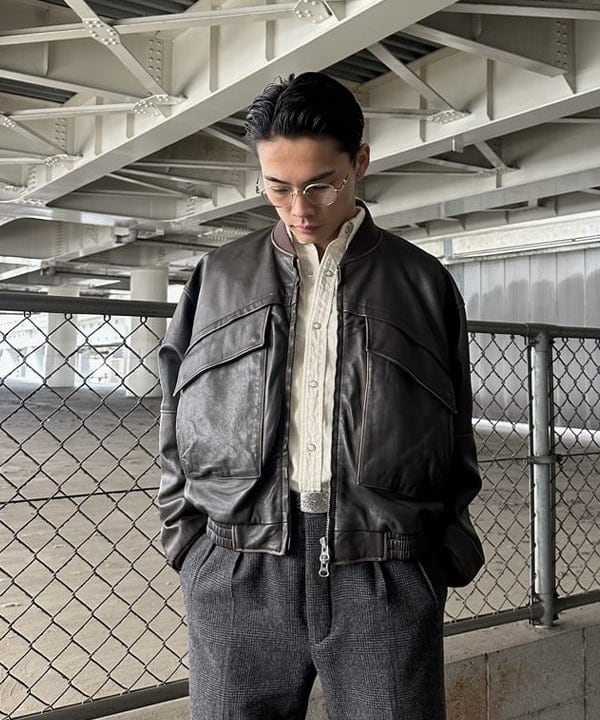 エイトさんの「BEAMS WOMEN｜【別注】REMI RELIEF / Denim Western shirt Classic Fit」を使ったコーディネート