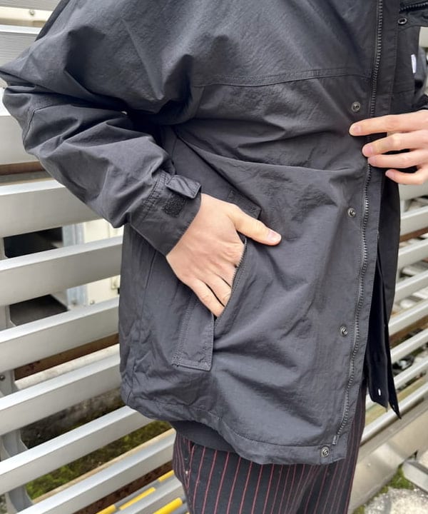 高遠 恒巳さんの「BEAMS WOMEN｜THE NORTH FACE / Hydrena Wind Jacket」を使ったコーディネート