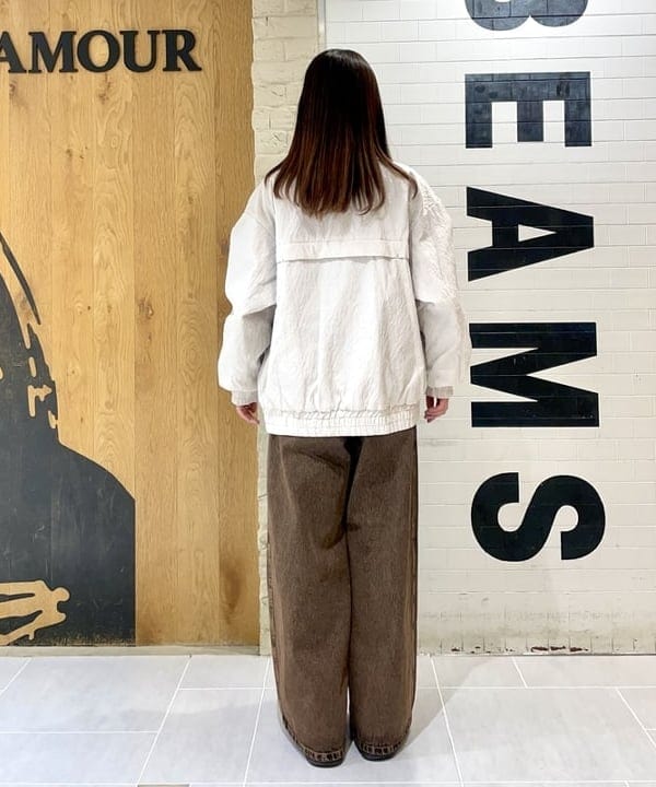 カタヤマ アヤさんの「BEAMS WOMEN｜オーバーダイ デニム パンツ」を使ったコーディネート