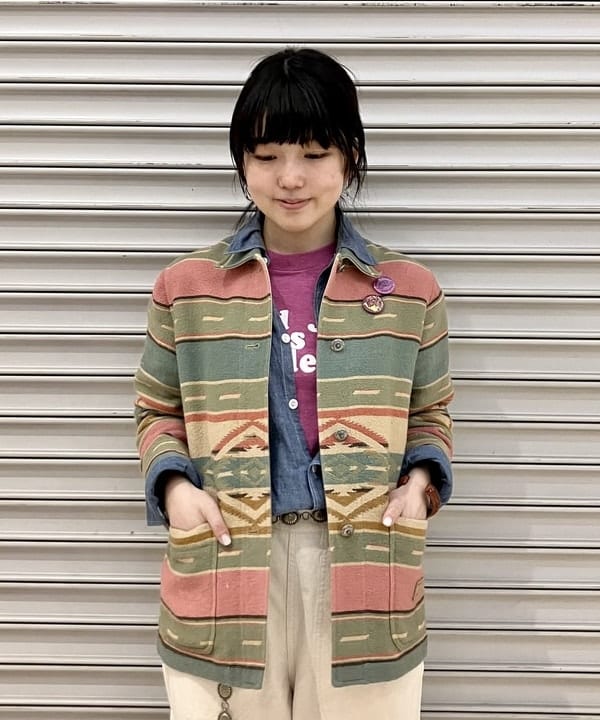 小原 もこさんの「BEAMS WOMEN｜BUZZ RICKSON'S / 別注 シャンブレー ロングスリーブ シャツ」を使ったコーディネート