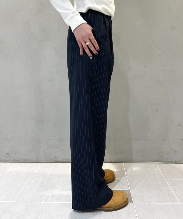 りりさんの「BEAMS WOMEN｜4ボタン ダブル ブレザー」を使ったコーディネート