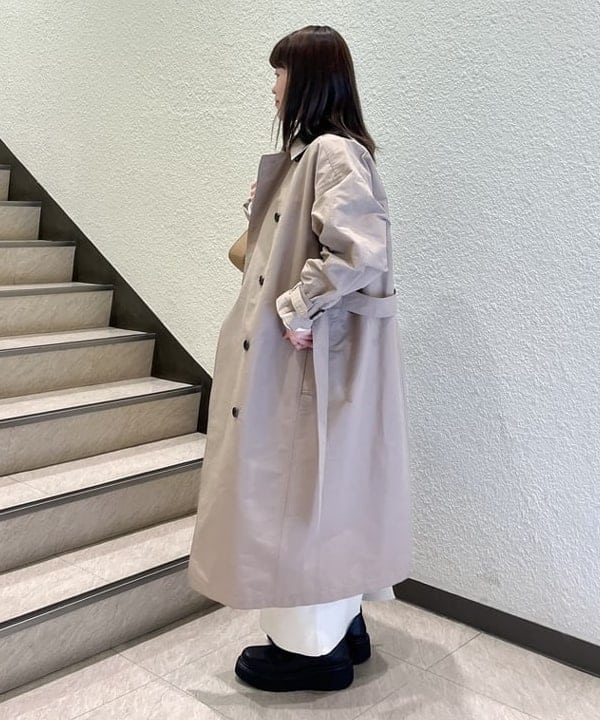 takeさんの「AK+1 / ドルマンスリーブ風 トレンチコート」を使ったコーディネート