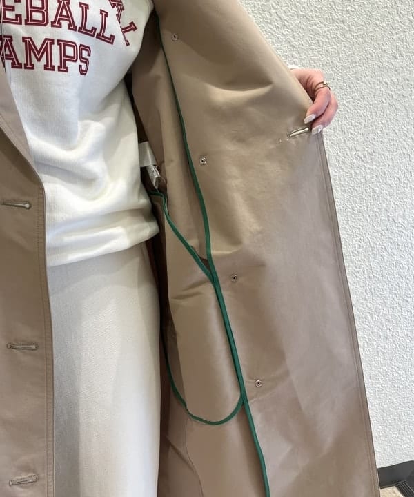 takeさんの「AK+1 / ドルマンスリーブ風 トレンチコート」を使ったコーディネート