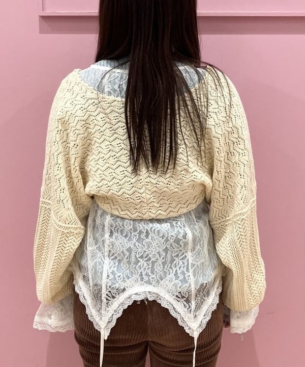 晶さんの「BEAMS WOMEN｜レース ニット ボレロ」を使ったコーディネート