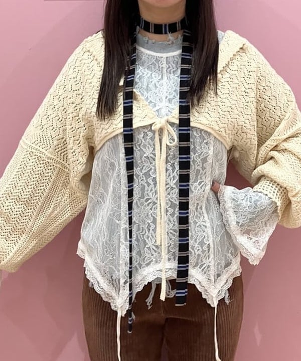 晶さんの「BEAMS WOMEN｜レース ニット ボレロ」を使ったコーディネート