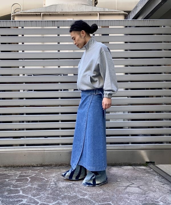 森 凌真さんの「BEAMS WOMEN｜【別注】Champion / ジップ ジャケット」を使ったコーディネート