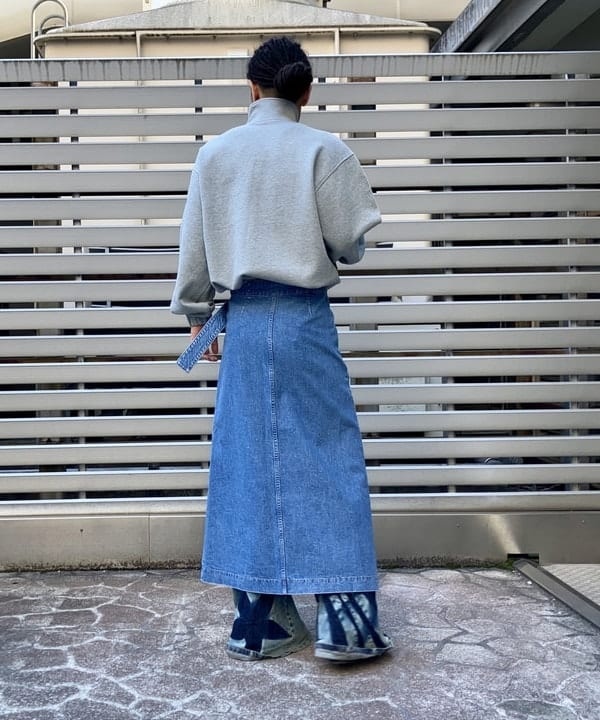 森 凌真さんの「BEAMS WOMEN｜【別注】Champion / ジップ ジャケット」を使ったコーディネート