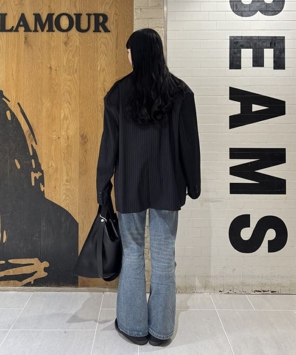松田 陽茉莉さんの「BEAMS WOMEN｜4ボタン ダブル オーバーサイズ ジャケット」を使ったコーディネート