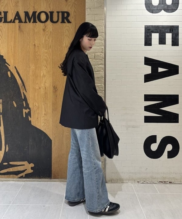 松田 陽茉莉さんの「BEAMS WOMEN｜4ボタン ダブル オーバーサイズ ジャケット」を使ったコーディネート