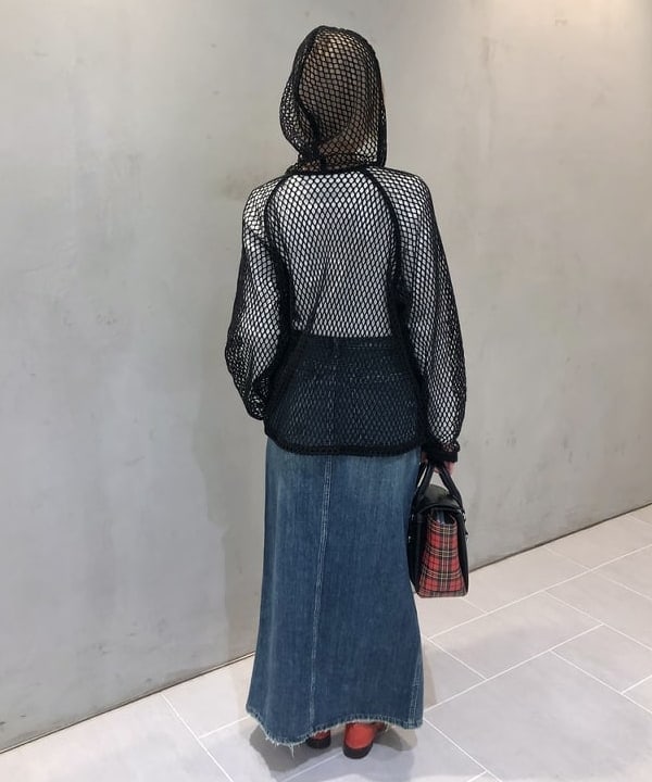 amaさんの「BEAMS WOMEN｜【別注】RED CARD TOKYO / Cameron デニムスカート」を使ったコーディネート