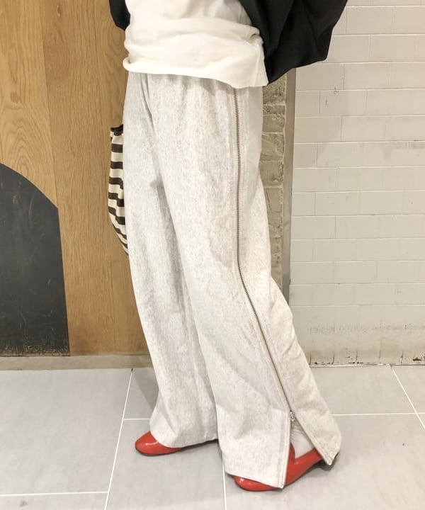 amaさんの「BEAMS WOMEN｜4ボタン ダブル オーバーサイズ ジャケット」を使ったコーディネート