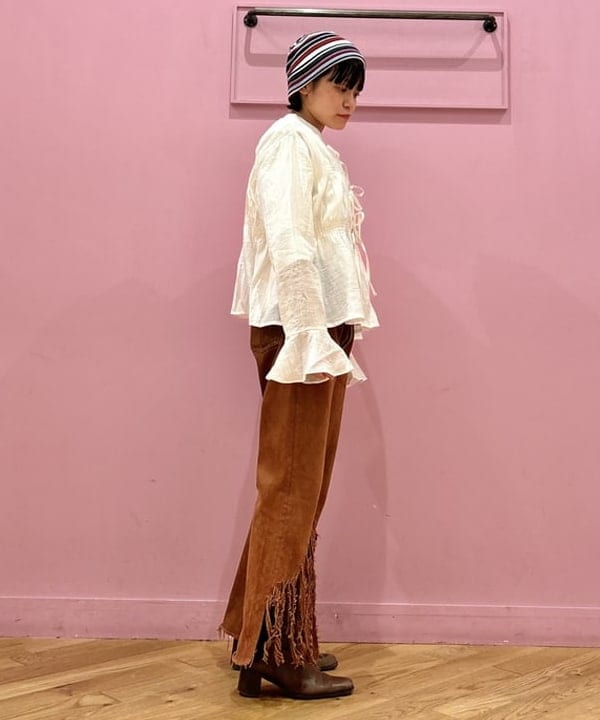 中村 ほのかさんの「BEAMS WOMEN｜シアー シャーリング リボン ブラウス」を使ったコーディネート