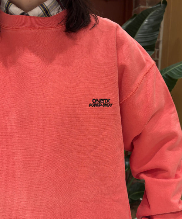 クロサワさんの「BEAMS WOMEN｜ストライプ チェック スラックス」を使ったコーディネート