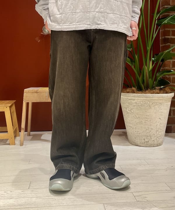 新里 京介さんの「BEAMS WOMEN｜パッチワーク ヘリンボーン フードシャツ」を使ったコーディネート