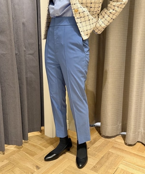 YUIさんの「BEAMS WOMEN｜ツイード ノーカラー ジャケット」を使ったコーディネート