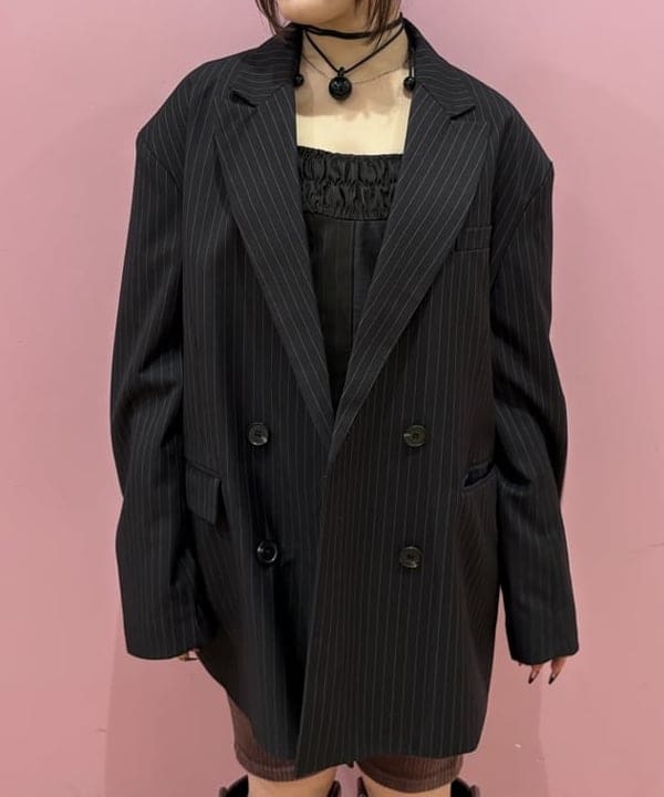 ケミオさんの「BEAMS WOMEN｜カット コーデュロイ バイカー ショーツ」を使ったコーディネート