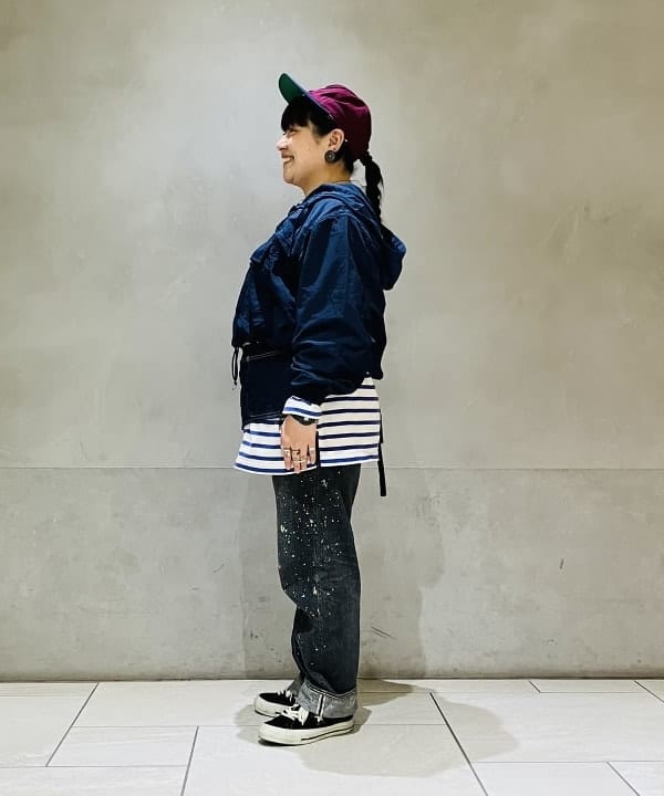 佐藤 歩さんの「BEAMS WOMEN｜2トーン アノラック」を使ったコーディネート