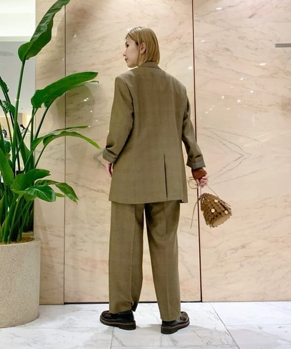 AONO SHIKAMAさんの「BEAMS WOMEN｜AURALEE / BLUEFACED WOOL JACKET」を使ったコーディネート