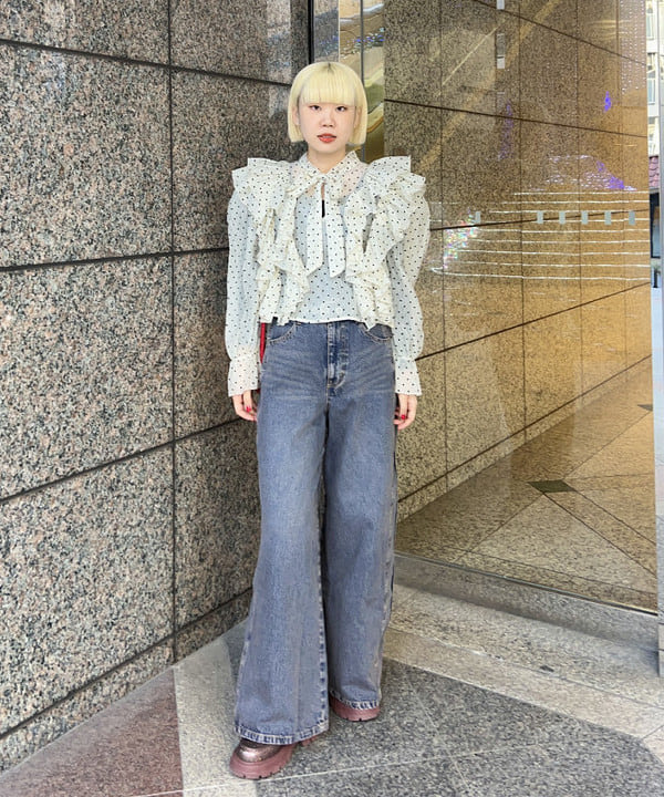 あさひさんの「BEAMS WOMEN｜オーバーダイ デニム パンツ」を使ったコーディネート