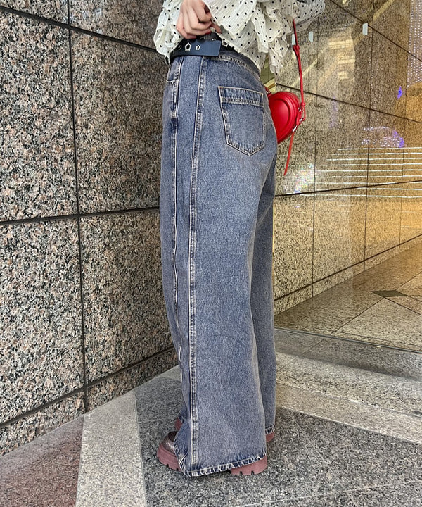 あさひさんの「BEAMS WOMEN｜オーバーダイ デニム パンツ」を使ったコーディネート