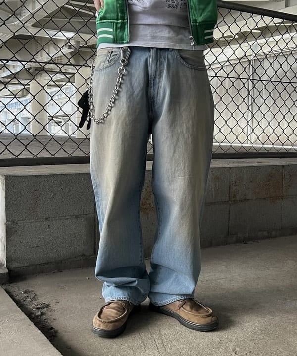 タマイユウトさんの「BEAMS WOMEN｜スカ ジャケット」を使ったコーディネート