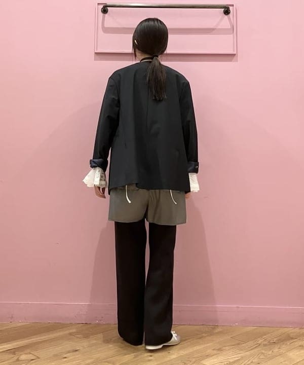 晶さんの「BEAMS WOMEN｜maturely / ダブル ブレステッド ノーカラー チェンジ ボタン ジャケット」を使ったコーディネート