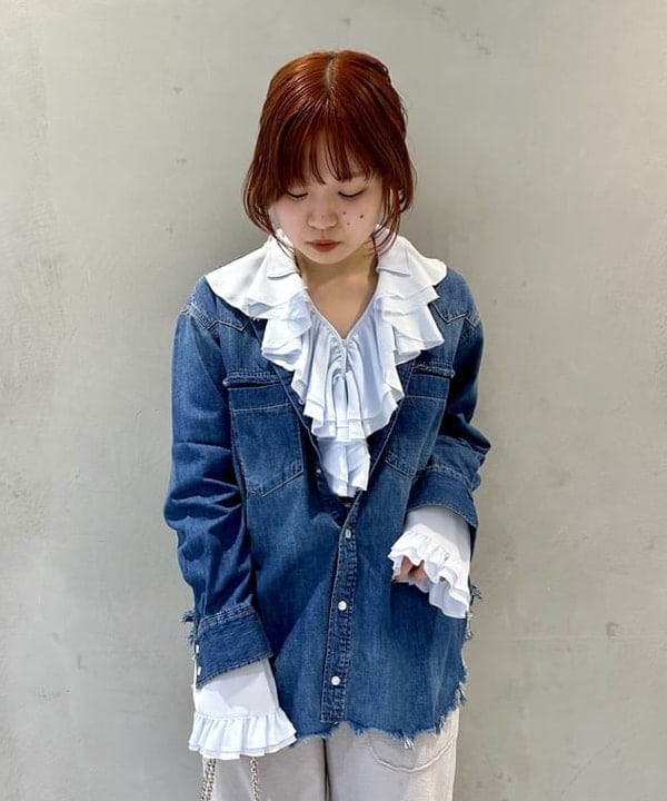 ナツハさんの「BEAMS WOMEN｜maturely / デニム リペア チェーン バッグ」を使ったコーディネート