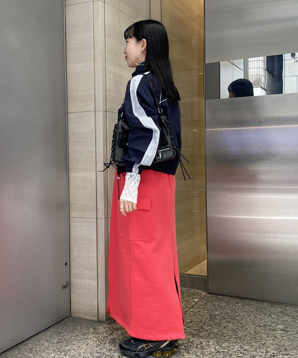 マツド ユメカさんの「BEAMS WOMEN｜【別注】Champion / ロングスカート」を使ったコーディネート
