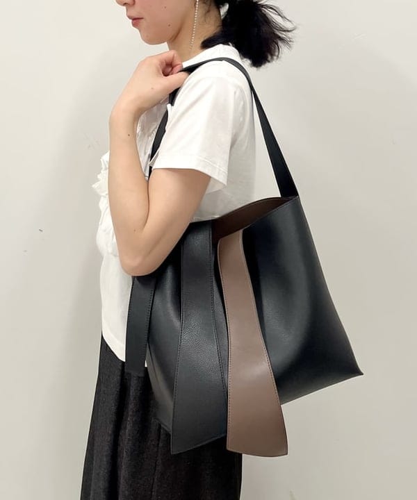 kigoさんの「BEAMS WOMEN｜RBS / ギャザー フリル Tシャツ」を使ったコーディネート