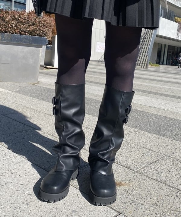 ayaさんの「BEAMS WOMEN｜レース アップ ミニ バッグ」を使ったコーディネート