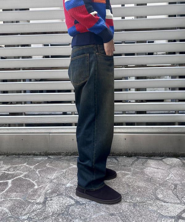 槙山 賢斗さんの「BEAMS WOMEN｜クレイジークルーネック ニット」を使ったコーディネート
