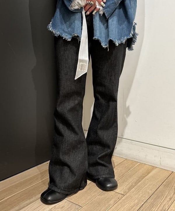 ando naoさんの「BEAMS WOMEN｜maturely / デタッチ ボウタイ」を使ったコーディネート