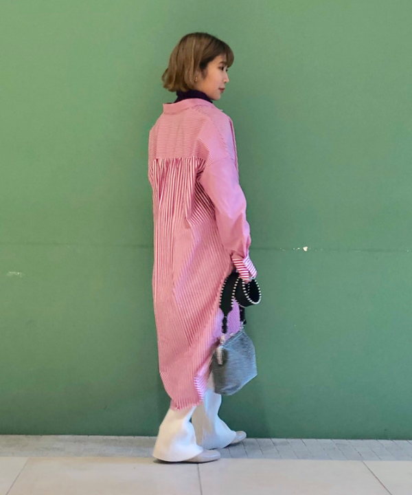 カワグチ シオリさんの「BEAMS WOMEN｜」を使ったコーディネート