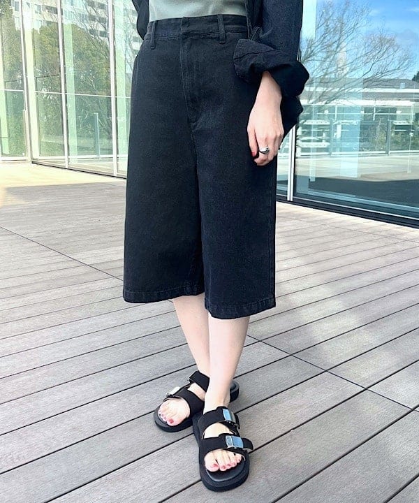 shibataさんの「BEAMS WOMEN｜コットン 16ゲージ ノースリーブ プルオーバー」を使ったコーディネート