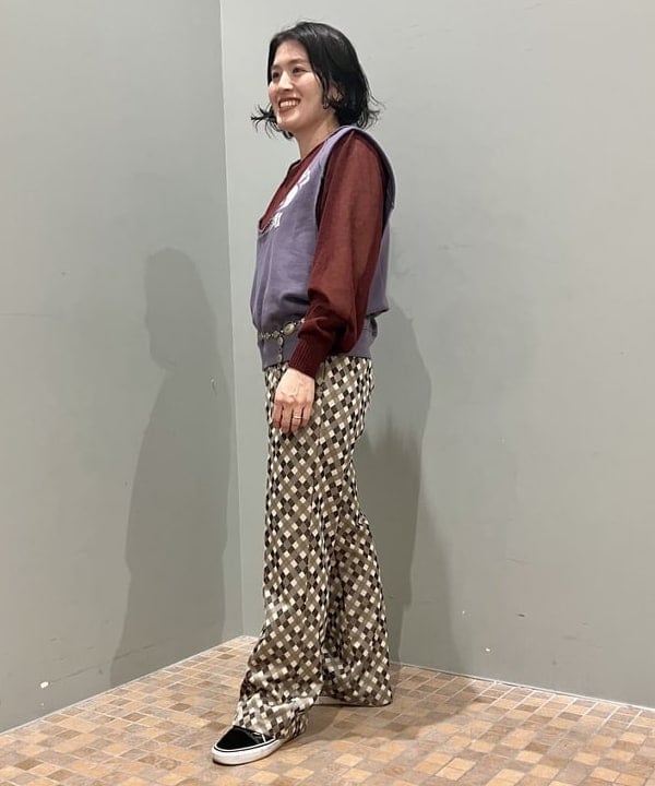 坂本 有佳子さんの「BEAMS WOMEN｜ポリエステル ジャカード パンツ」を使ったコーディネート