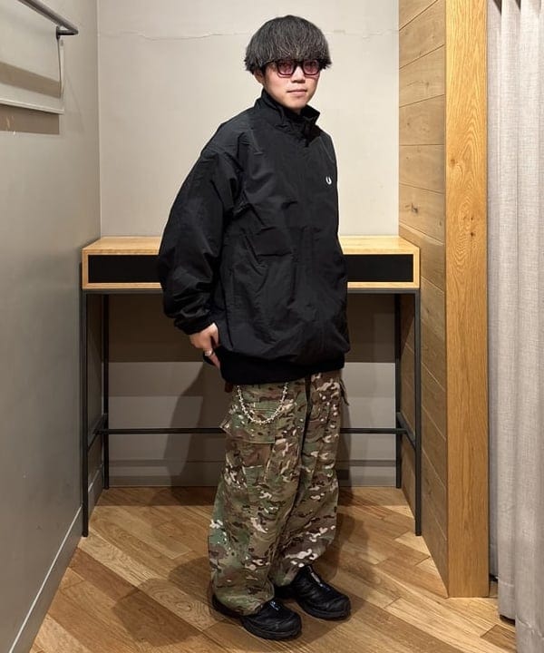 三宅 康平さんの「BEAMS WOMEN｜SALOMON / XT-6 BLACK」を使ったコーディネート